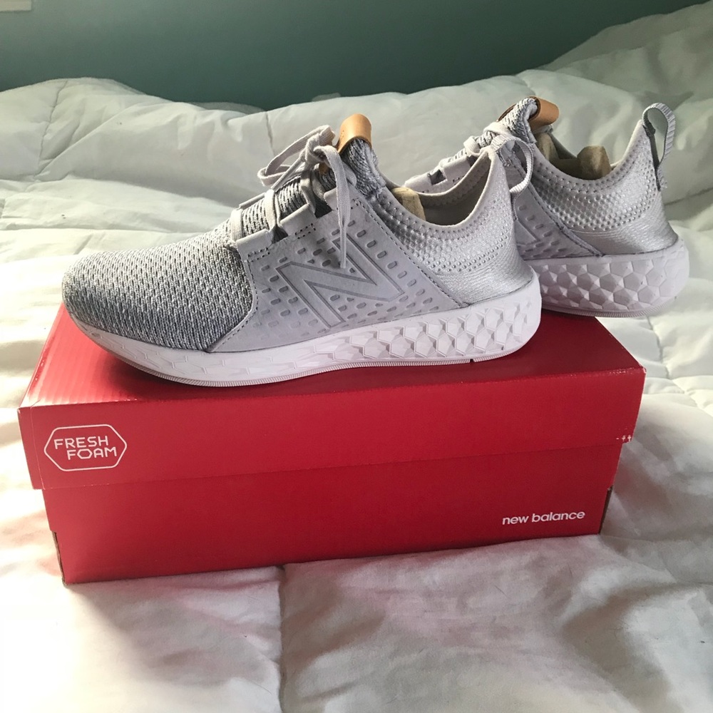 Never worn New Balance sneakers